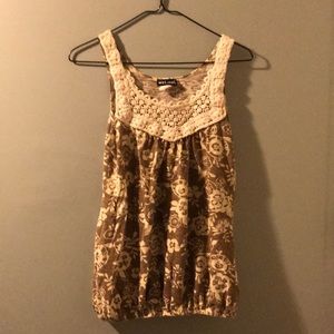 Lace top tank top